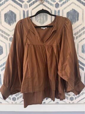 LaRoque Blouse